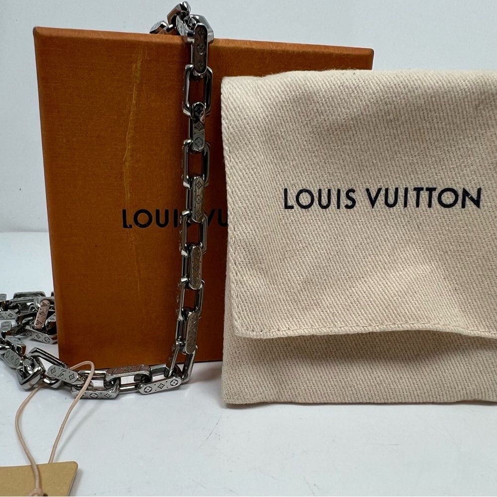 Louis Vuitton Monogram Chain Link Necklace Silver 20" - 7.5mm